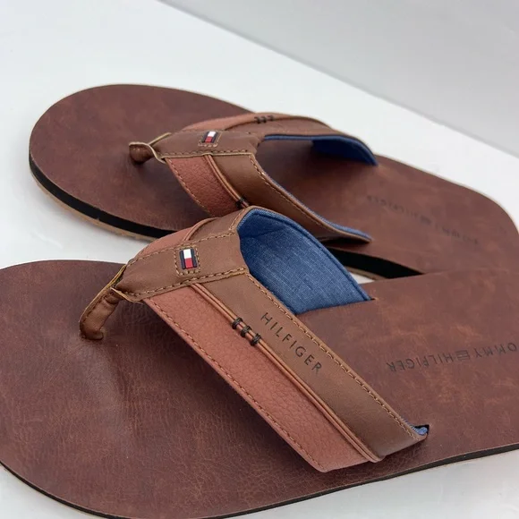 TOMMY HILFIGER, DAVIDSON-T MEN’S LIGHT BROWN FLIP FLOPS, SIZE 9M - Picture 9 of 15